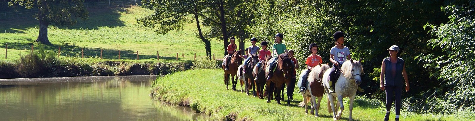 La passion de l'équitation au Centre équestre Mané Guernehué