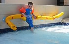 Pataugeoire animée pour les enfants dans la piscine couverte