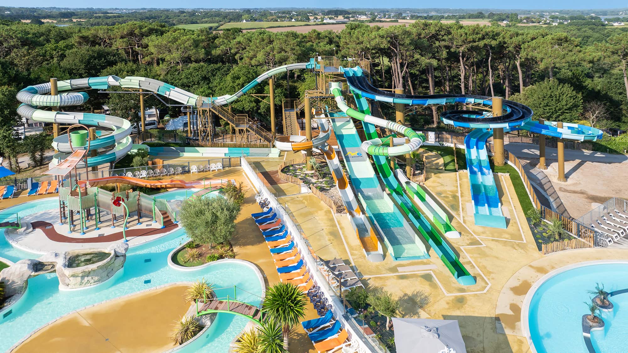 Camping Mané Guernehué nieuwe grote glijbanen